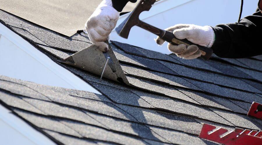 Professional gutter cleaning in Armstrong, TX